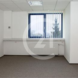 Nájom kancelárie od 150 m2 do 300 m 2.