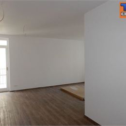 2-IZB. BYT, STARÉ MESTO, KOMPLETNÁ REKONŠTRUKCIA, BALKÓN, 56 m2