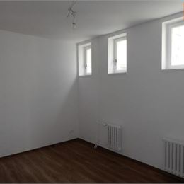 2-IZB. BYT, STARÉ MESTO, KOMPLETNÁ REKONŠTRUKCIA, BALKÓN, 56 m2