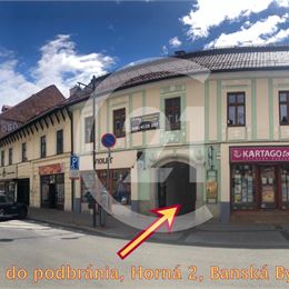 Ponúkame na prenájom barové/kaviarenské priestory len 120m od Námestia SNP v Banskej Bystrici