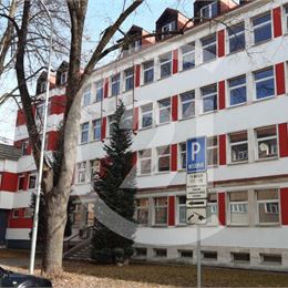 Výhodný prenájom kancelárskeho priestoru v centre mesta Banská Bystrica na ul. Československej armády č. 24