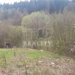 ROVINATÝ STAVEBNÝ POZEMOK, VÝMERA 963m², DIVINA