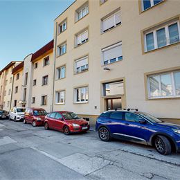 PREDANÉ útulný 1 a pol izbový tehlový byt na ulici Topoľová 18, Košice