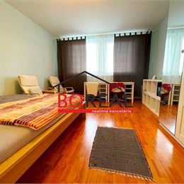** PREDANÉ ** Zariadený 3izb. byt s loggiou, Vavilovova ul, Bratislava - Petržalka.