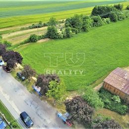 Stavebný pozemok v obci Tvrdomestice s rozlohou 1289m2