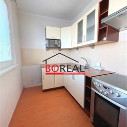 Slnečný 1izb. byt, 38 m2, Hlavná ul., Stupava