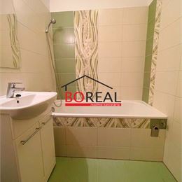 Slnečný 1izb. byt, 38 m2, Hlavná ul., Stupava