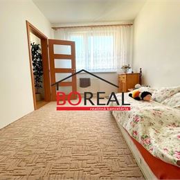 ** PREDANÉ ** Veľký 4izb. byt s loggiou, 83,33 m2, Wolkrova ul. - Petržalka, BA V.