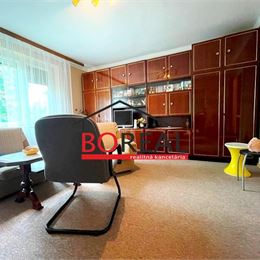 ** PREDANÉ ** Svetlý 3izb. byt, 65,67 m2 s dvoma pivnicami 7,63 m2, Vlčie hrdlo - Ružinov, BA II.