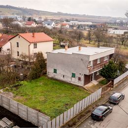 NA PREDAJ DVOJGENERAČNÝ RODINNÝ DOM V OBCI KOŠICKÉ OĽŠANY