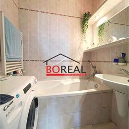 ** PRENAJATÉ ** Priestranný tehlový 2izb. byt, 2x balkón, ul. Za sokolovňou, Bratislava - Staré Mesto na