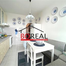 ** PRENAJATÉ ** Priestranný tehlový 2izb. byt, 2x balkón, ul. Za sokolovňou, Bratislava - Staré Mesto na