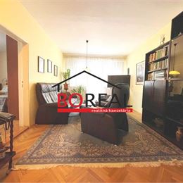 ** PRENAJATÉ ** Priestranný tehlový 2izb. byt, 2x balkón, ul. Za sokolovňou, Bratislava - Staré Mesto na