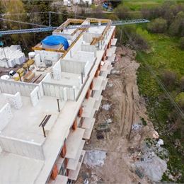 Apartmánový dom BREZOVINA v tichej časti obce Oravské Veselé