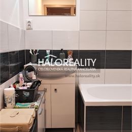 Predaj, trojizbový byt Lučenec, Opatová, výrazne znížená cena - ZNÍŽENÁ CENA - EXKLUZÍVNE HALO REALITY