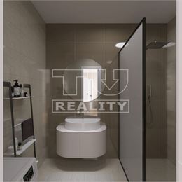 Na predaj slnečný trojizbový byt /83m2/ v centre Lučenca.
