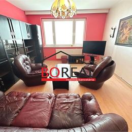 ** REZERVOVANÉ ** Priestranný 4izb. byt 83,33 m2 s loggiou, Pifflova ul, Petržalka - BA V.