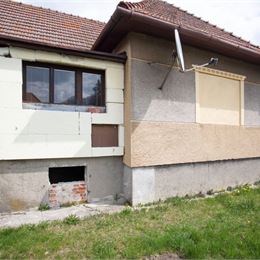 Rodinný dom so slnečným pozemkom v Párnici