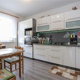 Predaj, trojizbový byt Považská Bystrica, SNP - EXKLUZÍVNE HALO REALITY