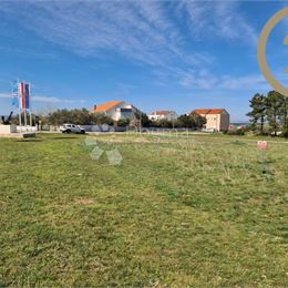 Stavebný pozemok – Vrsi, 1.409m2