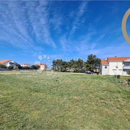 Stavebný pozemok – Vrsi, 1.409m2