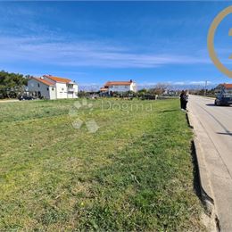 Stavebný pozemok – Vrsi, 1.409m2