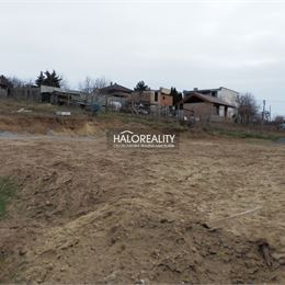 Predaj, pozemok pre rodinný dom 1000m² Vinohrady nad Váhom