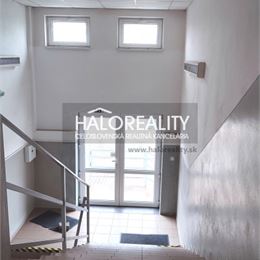 Prenájom, administratívny priestor Topoľčany - EXKLUZÍVNE HALO REALITY