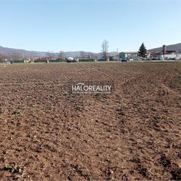 Predaj, pozemok pre rodinný dom 1500m² Oslany - IBA U NÁS