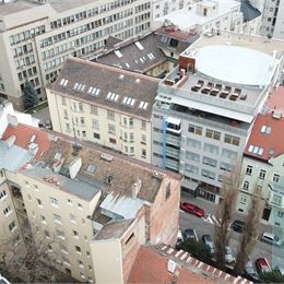 Exkluzívne u nás. Ponúkame na prenájom moderné nadštandardné administratívne priestory na Dobrovičovej ulici