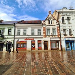 PREDANÉ! Na predaj dva meštianske domy na Alžbetinej ulici