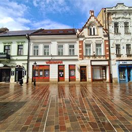 PREDANÉ! Na predaj dva meštianske domy na Alžbetinej ulici