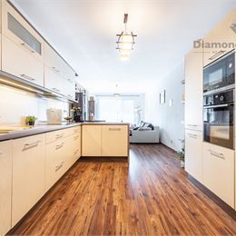 3 IZBOVÝ BYT S PARKOVACÍM MIESTOM | NOVOSTAVBA | 84m² | NA HORE - FURČA