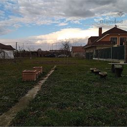 Na predaj veľký stavebný pozemok pri Trnave, obec Šelpice