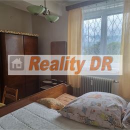 Ponúkame na predaj 3 izbový byt v tichej lokalite v Turanoch. Byt o rozlohe 68 m² sa nachádza v tehl