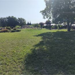 Na predaj 9 árový stavebný pozemok v Čechynciach pri Nitre