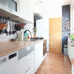 Na predaj pekný 2i byt prerobený na 3i Banská Bystrica - Fončorda o rozlohe 65 m2