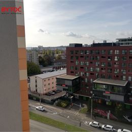 BYTOČ RK - apartmán 23m2 s výhľadom na hrad v Bratislave, Košická ul