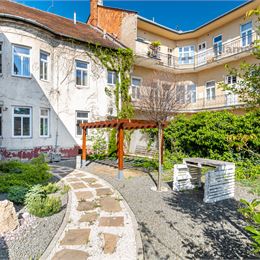 NA PREDAJ REZIDENČNÝ DOM SO STAVEBNÝM POVOLENÍM | STARÉ MESTO - MOYZESOVA ULICA