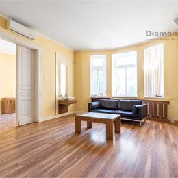 NA PREDAJ REZIDENČNÝ DOM SO STAVEBNÝM POVOLENÍM | STARÉ MESTO - MOYZESOVA ULICA