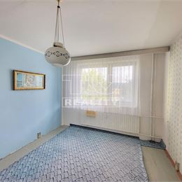 Na predaj 3-izbový byt s lodžiou v pôvodnom stave, 65 m2, Poprad