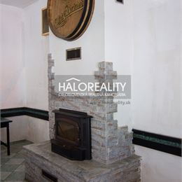 Predaj, polyfunkcia/obchodné priestory Nová Baňa, 700 metrov od diaľnice R1 - EXKLUZÍVNE HALO REALITY