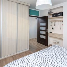 Kvalitne zrekonštruovaný 3 – izbový byt na Bysterci