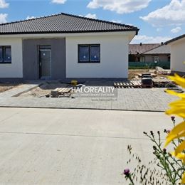 Predaj, rodinný dom Opoj, pozemok 579 m² - NOVOSTAVBA