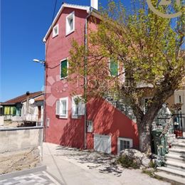 Dvojposchodový apartmán – Mandalina, Šibenik, 94m2