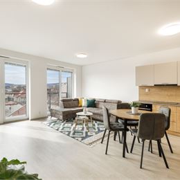 Slnečný 3-izbový byt na predaj v centre | 82m²