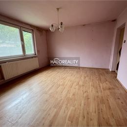 Predaj, rodinný dom Tisovec, Podhradová - ZNÍŽENÁ CENA - EXKLUZÍVNE HALO REALITY