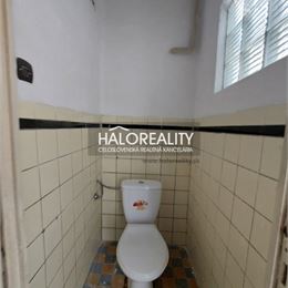 Predaj, rodinný dom Oslany - EXKLUZÍVNE HALO REALITY