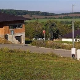 Predaj, pozemok pre rodinný dom 762m² Podhorany, Mechenice