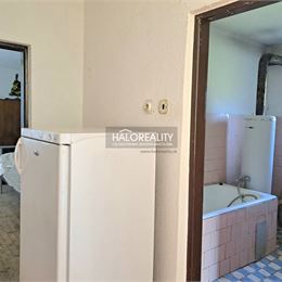 Predaj, rodinný dom Diviacka Nová Ves, Vrbany, pozemok 1044m² - EXKLUZÍVNE HALO REALITY